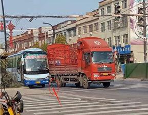 杞县北关车祸最新爆料,悲剧现场细节披露,伤亡情况引关注 第1张 杞县北关车祸最新爆料,悲剧现场细节披露,伤亡情况引关注 第1张